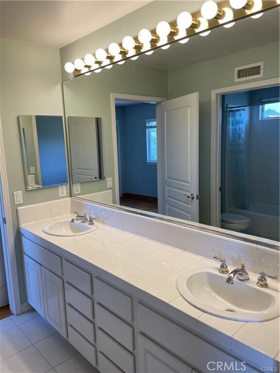 Building Photo - 11736 Mariposa Bay Ln