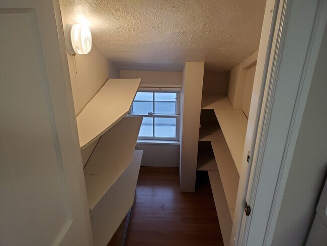 Walk In Pantry - 6368 W Quaker St