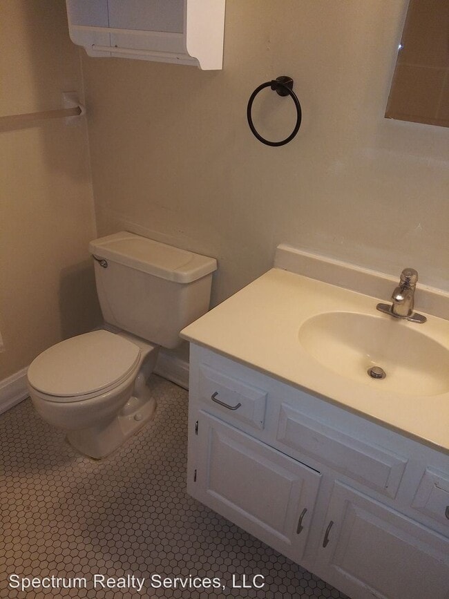 Building Photo - 3 br, 1 bath House - 1617 Riverside Avenue
