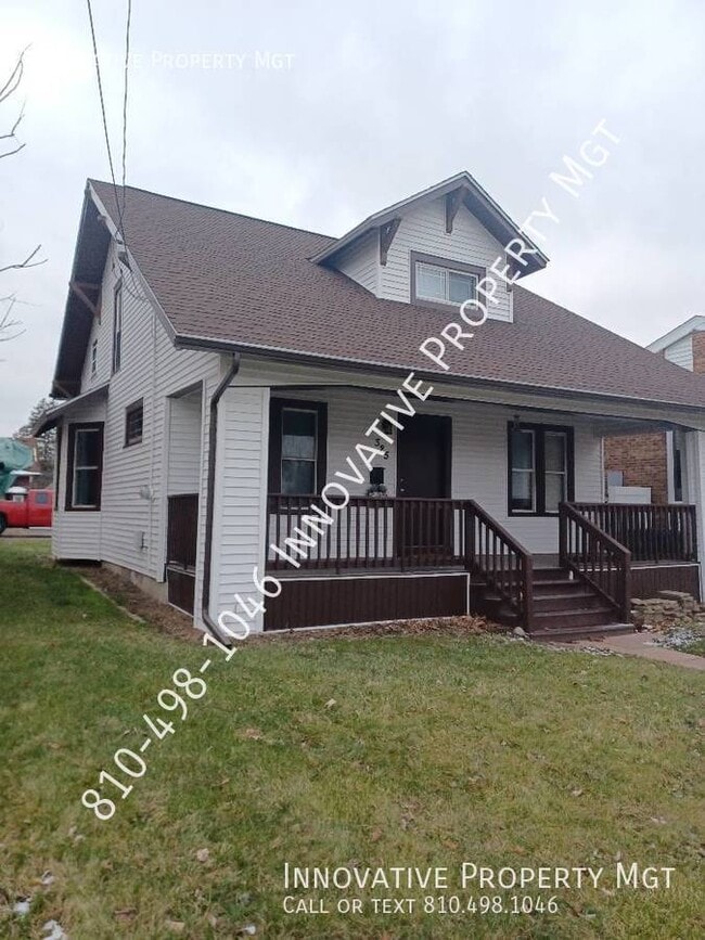 Primary Photo - 325 N State Rd