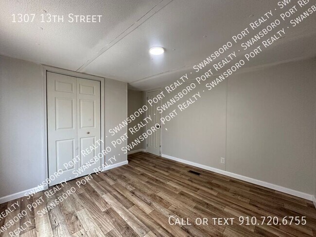 Building Photo - 1307 13th St