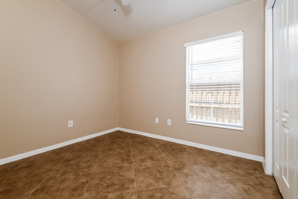 Building Photo - 8424 Deer Chase Dr