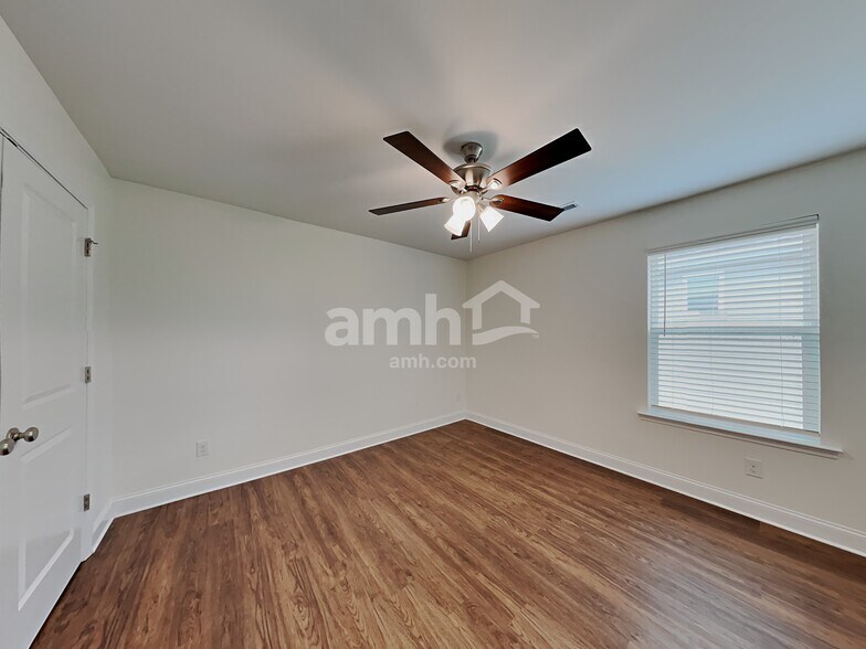 Building Photo - 154 Havenbrook Dr