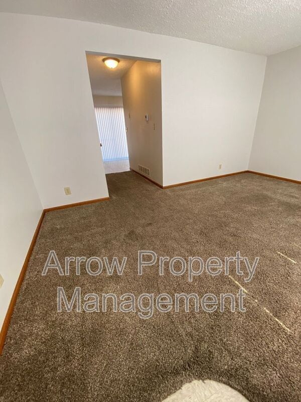 Building Photo - 1326 S Jackson St