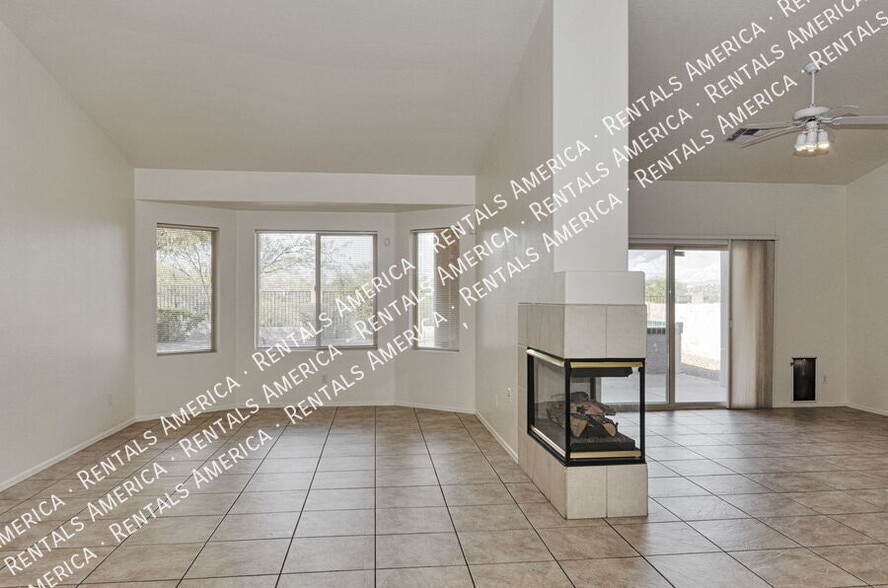 Building Photo - 2312 W Mystic Mountain Dr