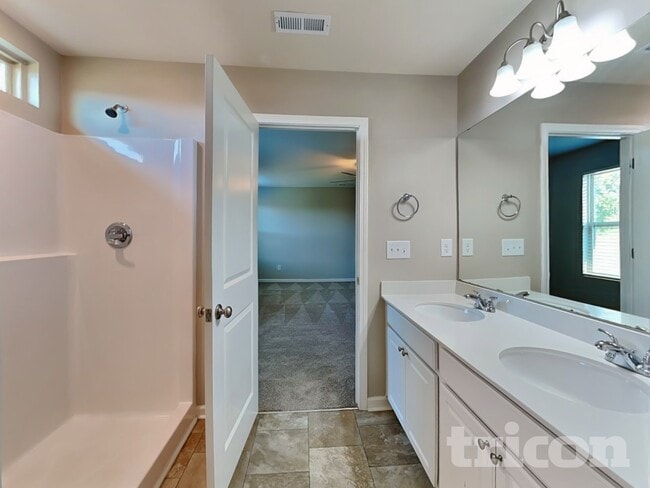 Building Photo - 741 Rolling Creek Cir