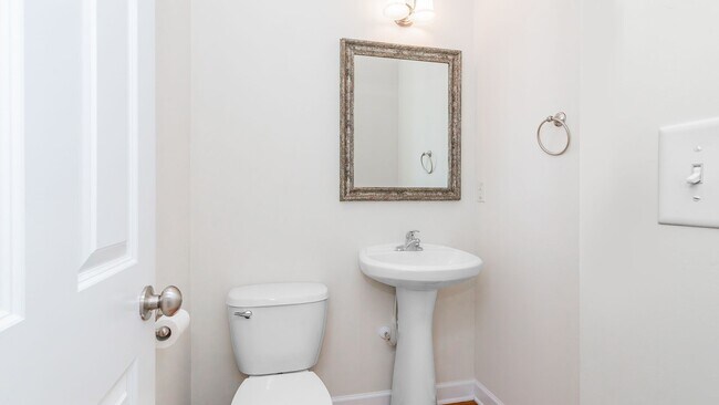 Building Photo - Located just Steps from Shopping, Dining, & Entertainment in The Market Common