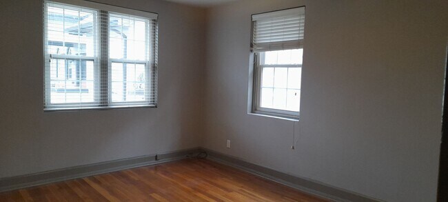 Building Photo - 4916 Tennessee Ave
