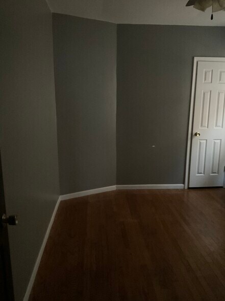 Building Photo - 7711 S Chappel Ave