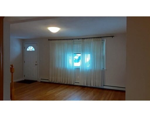 Building Photo - 46 Saybrook St