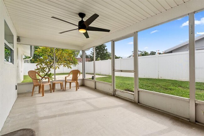 Building Photo - 504 Red Mangrove Ln