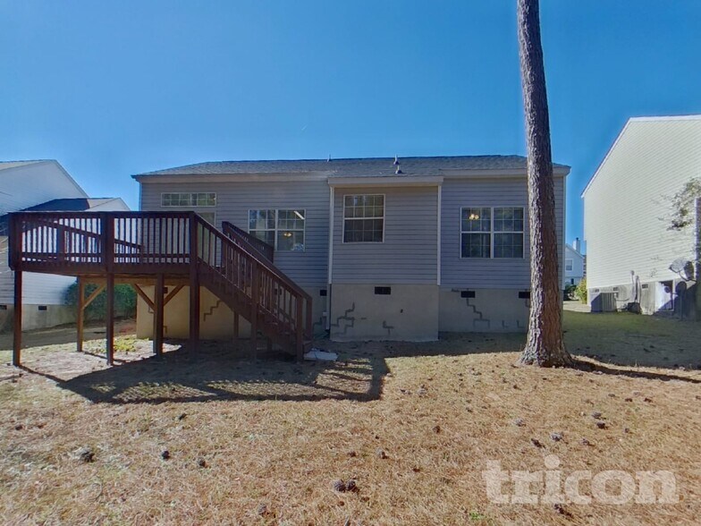 Building Photo - 172 Cherry Grove Dr