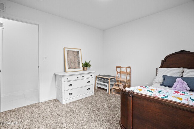 Building Photo - 13808 Paseo Sereno Dr