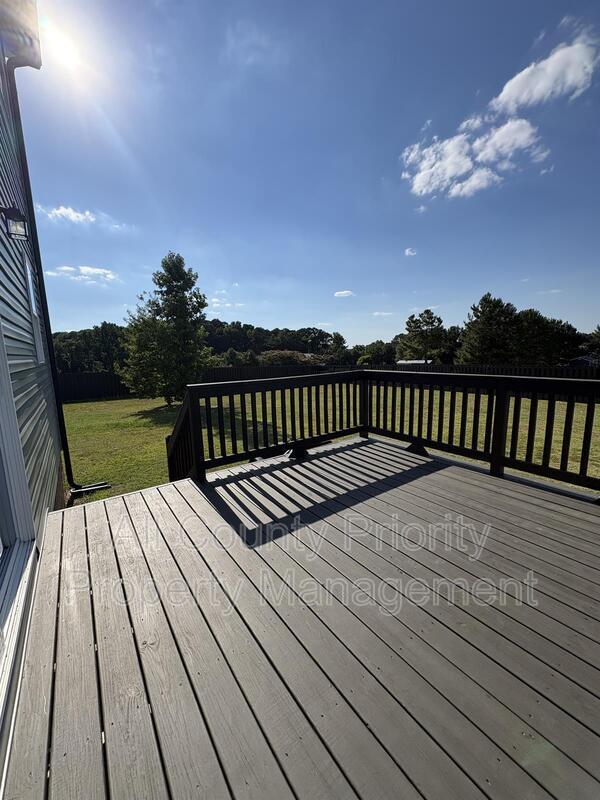 Building Photo - 224 Williamson Pl Dr