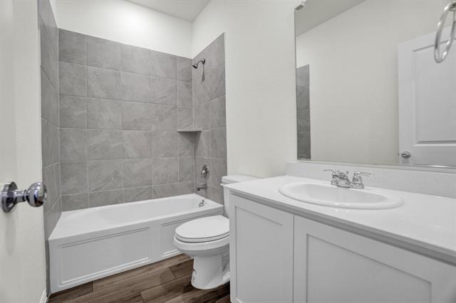 Building Photo - 8700 Whistling Duck Dr
