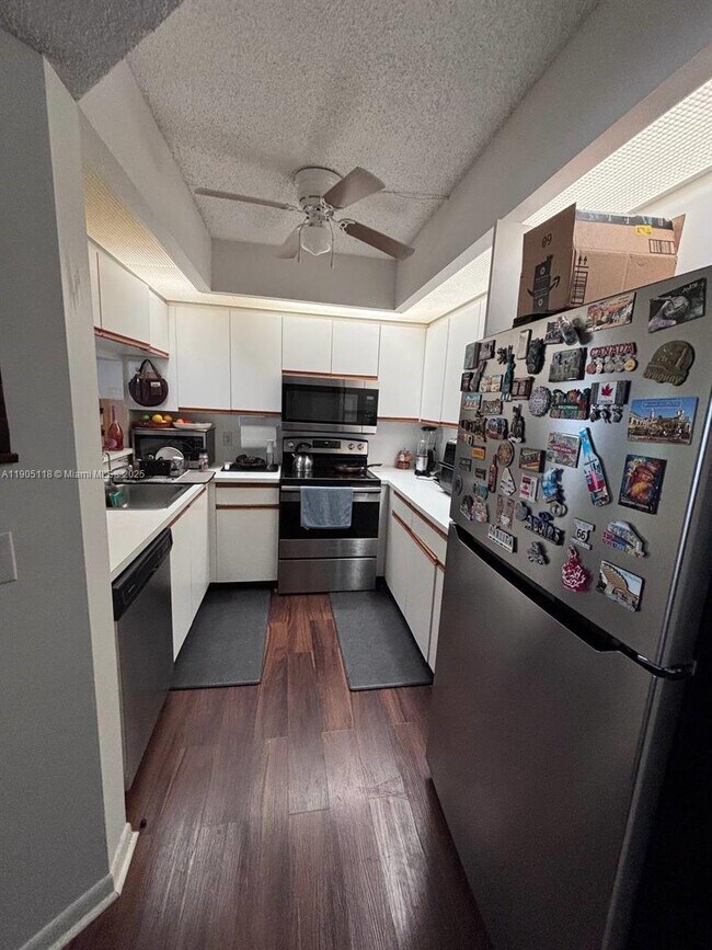 Building Photo - 500 SW 130th Terrace