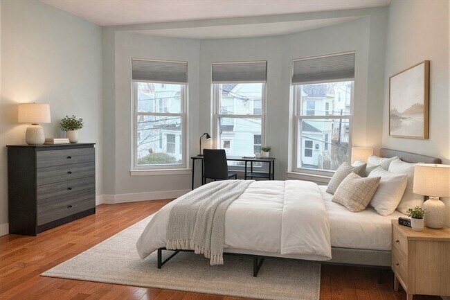 Building Photo - 19 Bradbury St