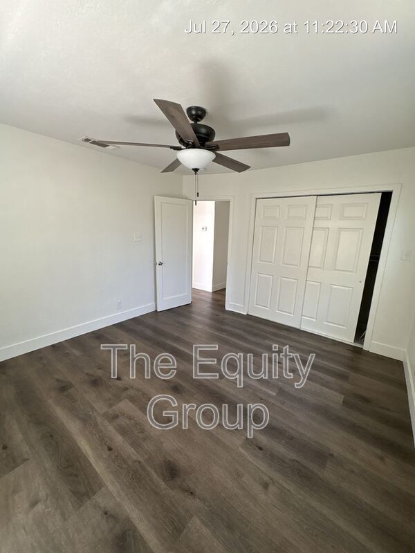 Building Photo - 151 N Villa Ave