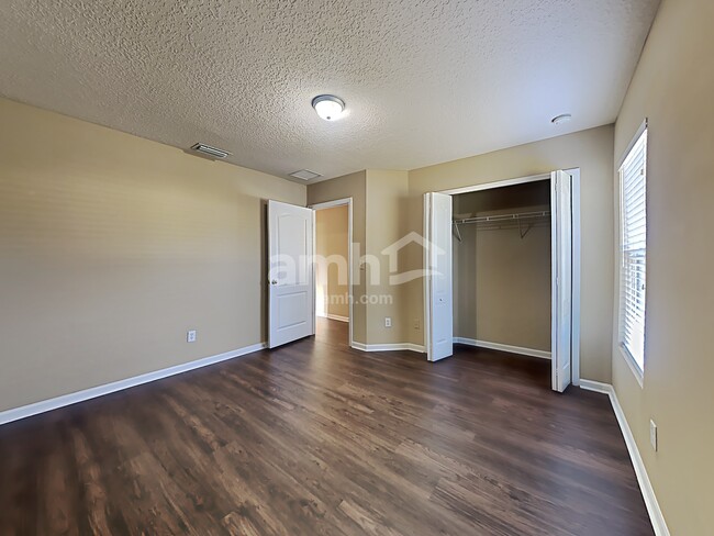 Building Photo - 12227 Sand Lake Ct