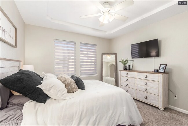 Building Photo - 6703 S Winnipeg Cir
