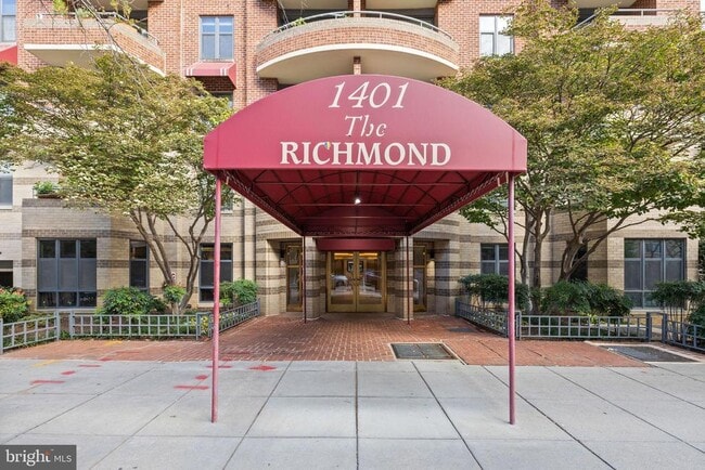 Building Photo - 1401 17th St NW