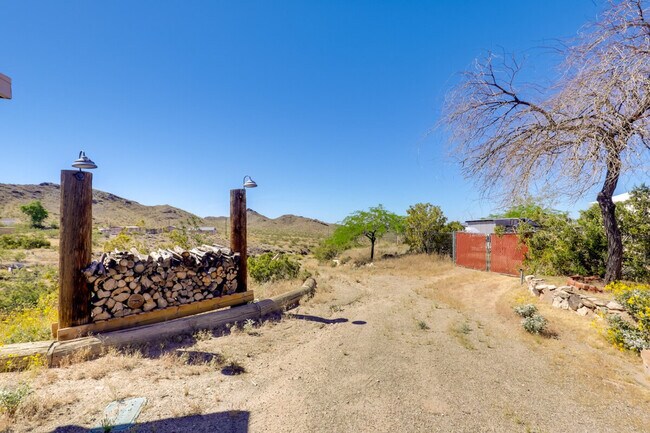 Building Photo - 4170 Mohave Ln