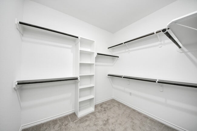 Building Photo - 382 Rd 5704