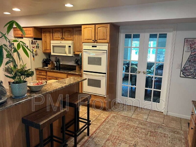 Building Photo - 12618 Kavanaugh Ln