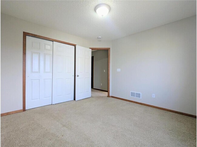 Building Photo - 11170 Sand Castle Dr