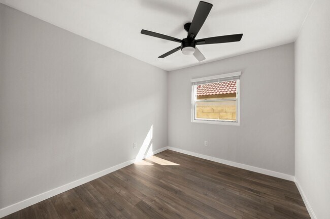 Building Photo - COMING SOON - Beautiful Highland Home