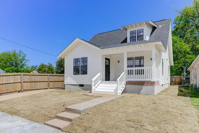 Building Photo - 960 Blythe St
