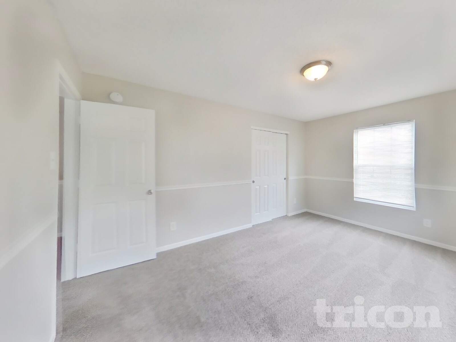 Building Photo - 678 Runnymede Ct