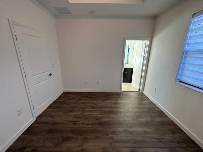 Building Photo - Northeast 208th Terrace, Miami, FL 33179 - 3 BR 3 BA townhouse