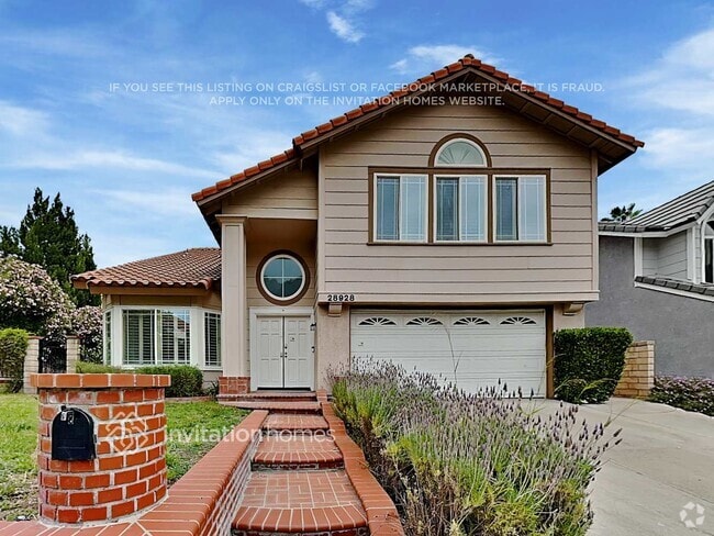 Building Photo - 28928 Woodside Dr