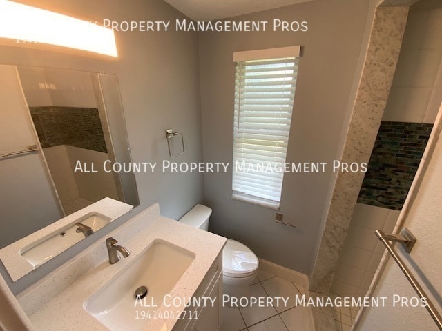 Building Photo - 5425 San Jose Dr