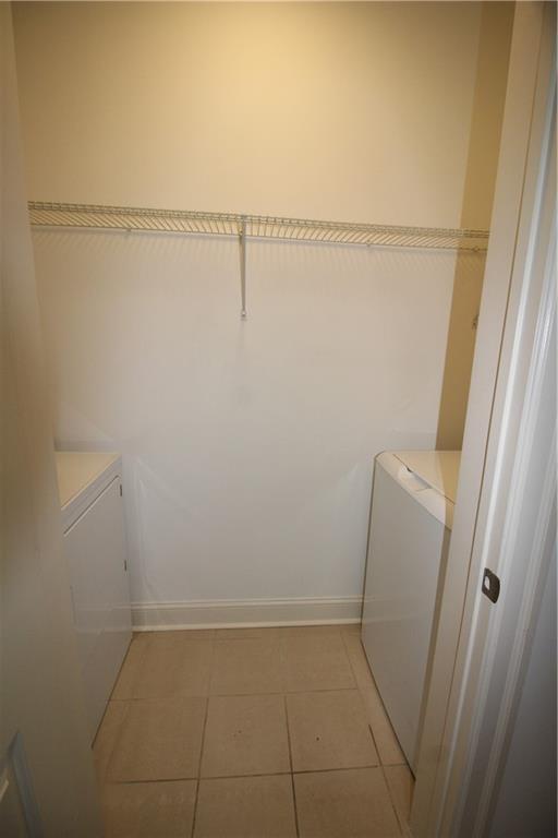 Building Photo - 901 Abernathy Rd NE