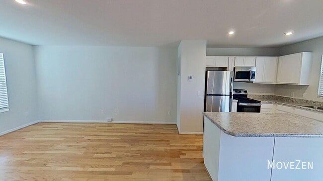 Building Photo - 600 Maplestead Farms Ct