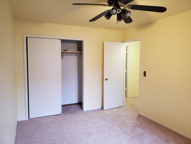 Building Photo - 10803 Timer Dr W