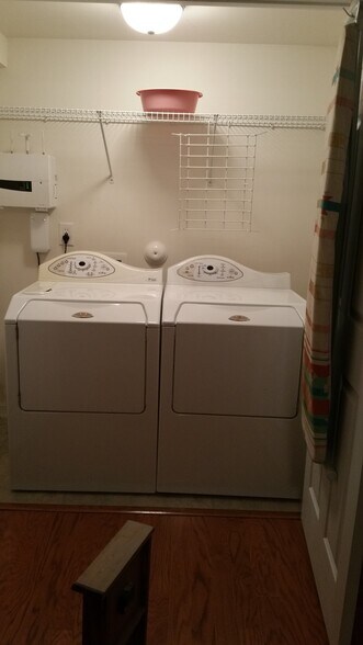 Private W/D in unit - 130 Brittingham Loop