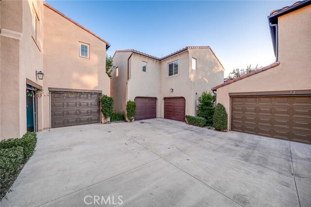 Building Photo - 70 Latitude