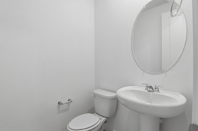 Building Photo - Experience refined living in this beautifully appointed 3-bedroom, 2.5-bathroom townhome spanning...