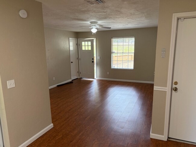 Building Photo - 4201 Woodhill Ct