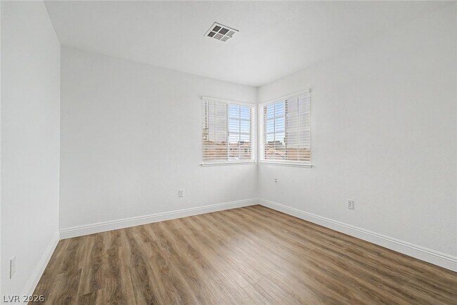 Building Photo - 7417 W Fort Wilkins Dr