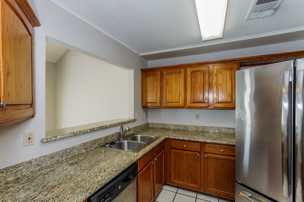 Building Photo - 2200 Wembley Downs Dr