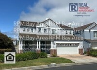Building Photo - 250 Biarritz Ct