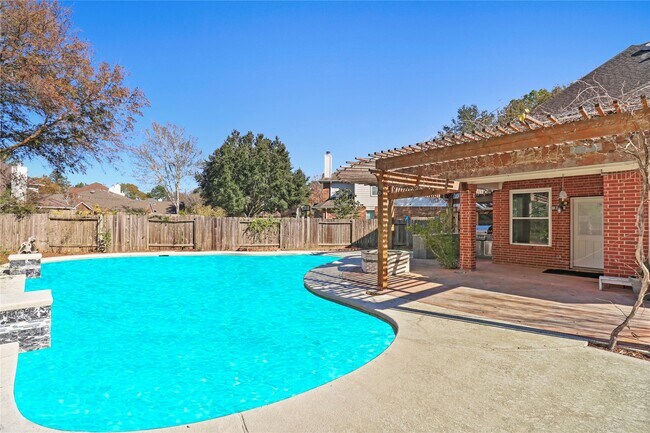 Building Photo - 20510 Pioneer Bend Ct