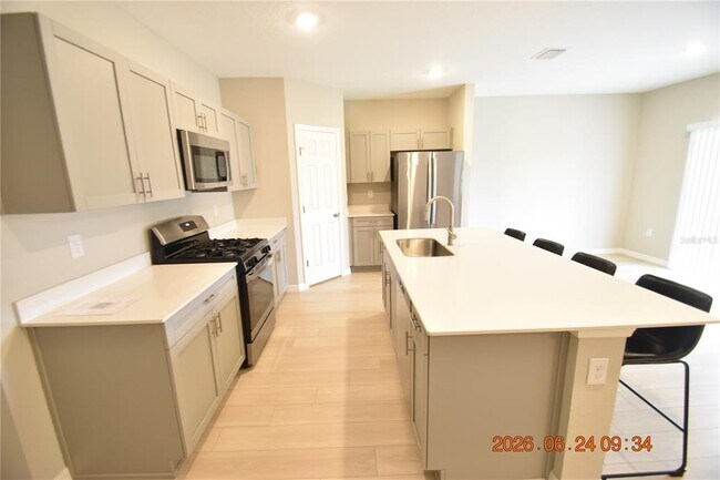 Building Photo - 14468 Meadow Bird Ave