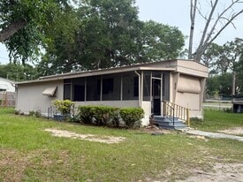 Building Photo - 9920 SE 119th Ln