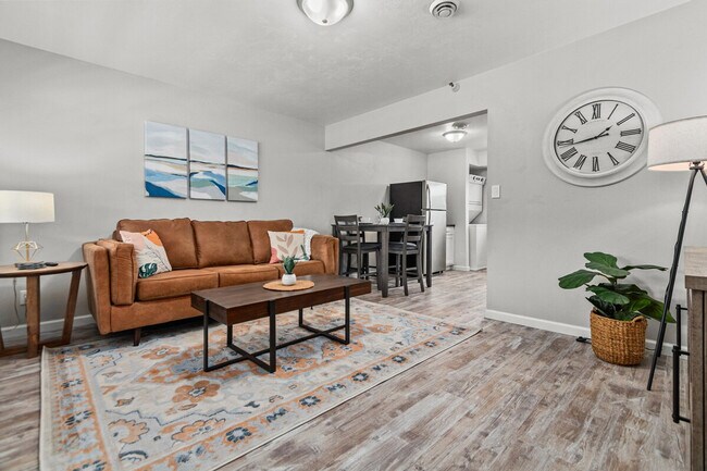 Building Photo - 2713 N Locust St