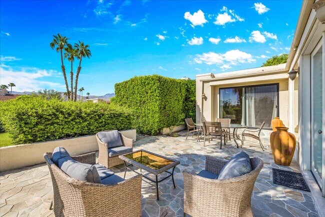 Building Photo - 34820 Mission Hills Dr